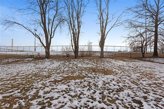 700 W McDowell Avenue, Odessa, MO 64076