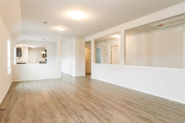 2705 S Lina Court, Conroe, TX 77301