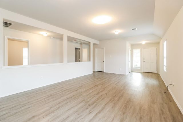 2705 S Lina Court, Conroe, TX 77301