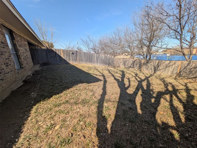 5316 Hastings Drive, Fort Worth, TX 76133