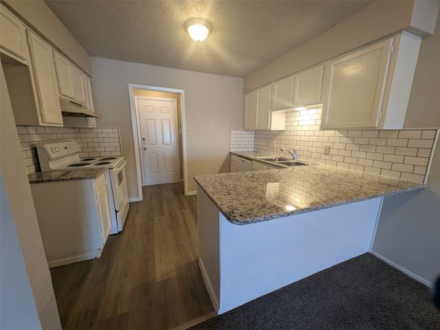 5316 Hastings Drive, Fort Worth, TX 76133