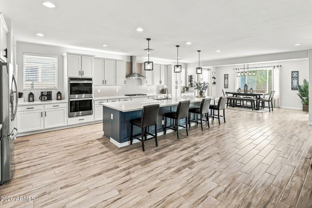 10345 E TRILLIUM Avenue, Mesa, AZ 85212