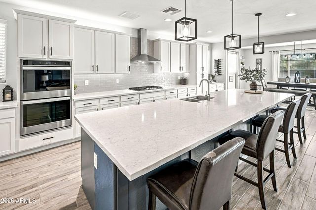 10345 E TRILLIUM Avenue, Mesa, AZ 85212
