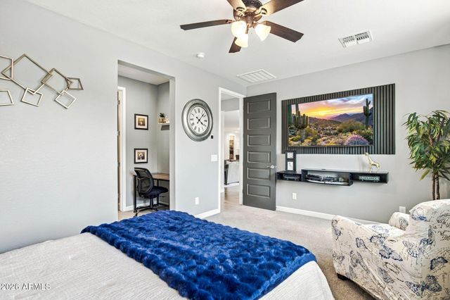 10345 E TRILLIUM Avenue, Mesa, AZ 85212