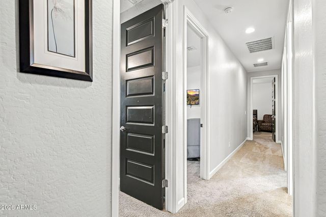 10345 E TRILLIUM Avenue, Mesa, AZ 85212
