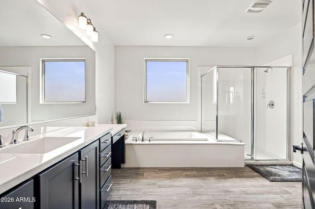 10345 E TRILLIUM Avenue, Mesa, AZ 85212