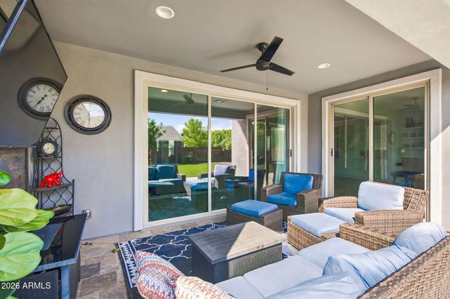 10345 E TRILLIUM Avenue, Mesa, AZ 85212