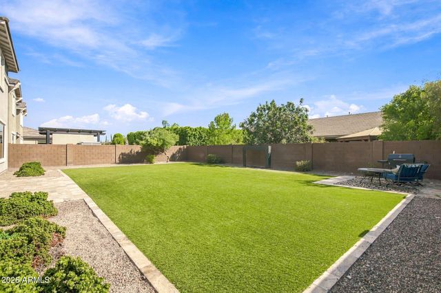 10345 E TRILLIUM Avenue, Mesa, AZ 85212