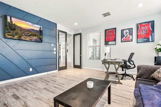 10345 E TRILLIUM Avenue, Mesa, AZ 85212