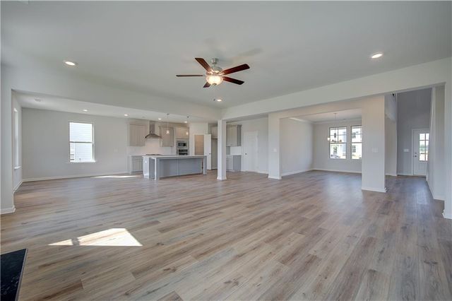 713 Dunlake Way, Locust Grove, GA 30248