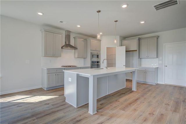 713 Dunlake Way, Locust Grove, GA 30248