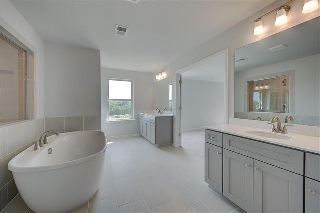 713 Dunlake Way, Locust Grove, GA 30248