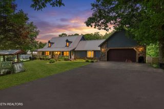 1036 Dye Rd, Clarkrange, TN 38553