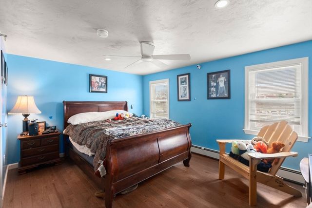 25 Clifford St, Taunton, MA 02780
