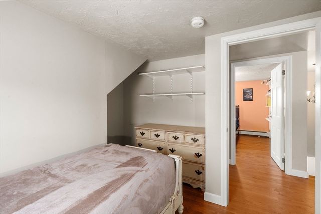 25 Clifford St, Taunton, MA 02780