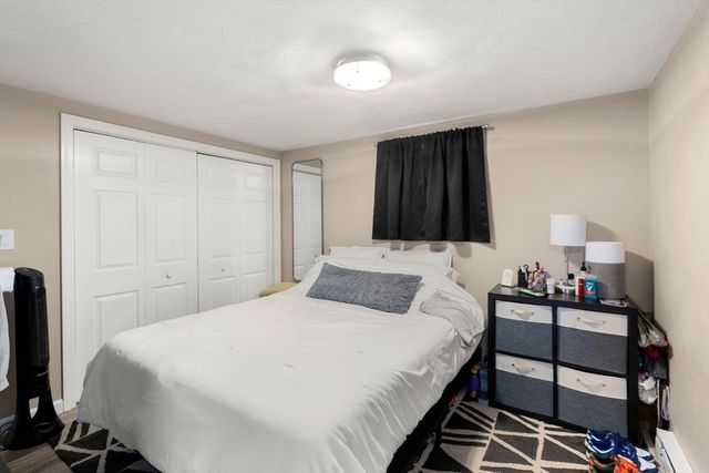 25 Clifford St, Taunton, MA 02780
