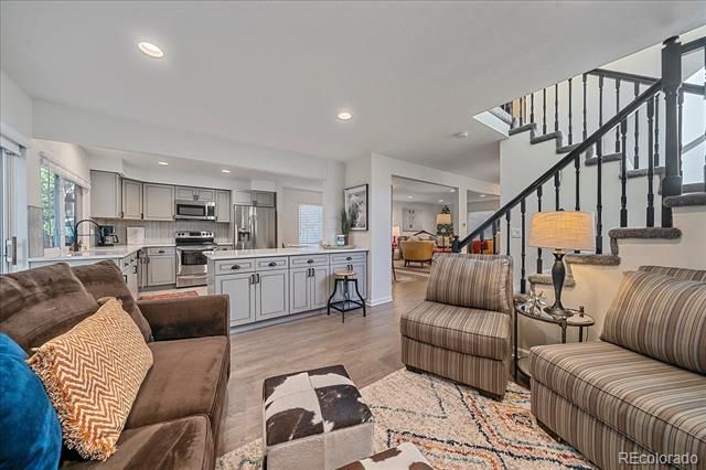 7303 E Mineral Place, Englewood, CO 80112