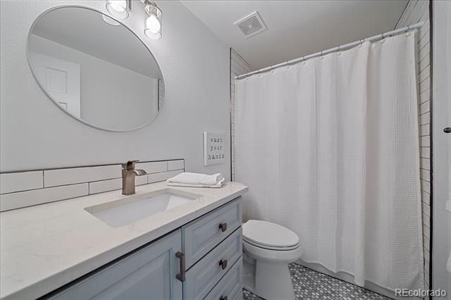 7303 E Mineral Place, Englewood, CO 80112