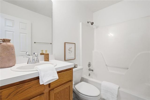 5475 Harris Creek Drive, Cumming, GA 30040