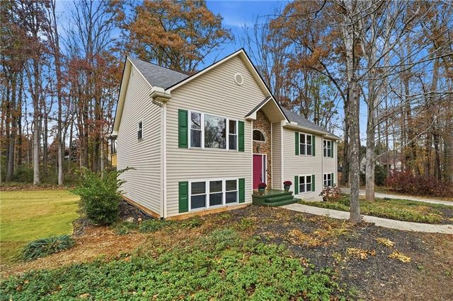 5475 Harris Creek Drive, Cumming, GA 30040