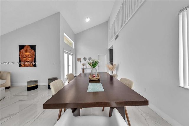 5542 NW 190th Lane, Miami Gardens, FL 33055