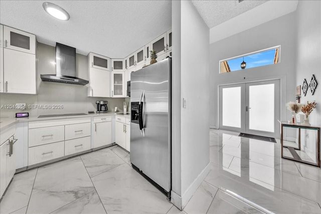 5542 NW 190th Lane, Miami Gardens, FL 33055