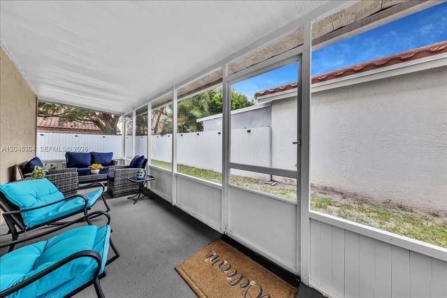 5542 NW 190th Lane, Miami Gardens, FL 33055