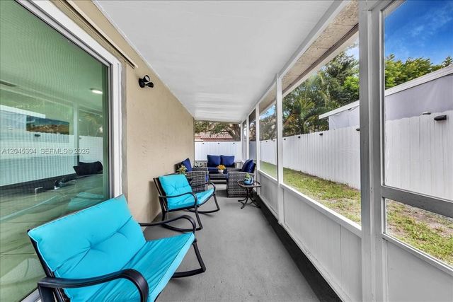 5542 NW 190th Lane, Miami Gardens, FL 33055