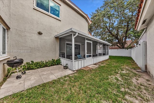 5542 NW 190th Lane, Miami Gardens, FL 33055