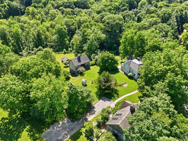 121 Post Office Road, South Salem, NY 10590