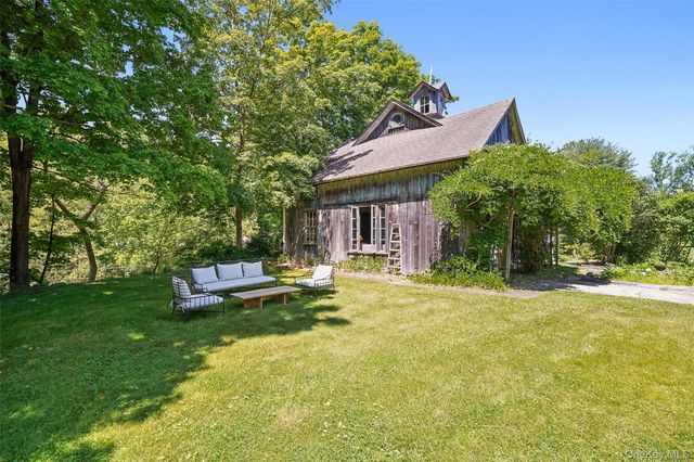 121 Post Office Road, South Salem, NY 10590