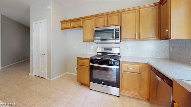 3591 Driving Range Street, Las Vegas, NV 89122