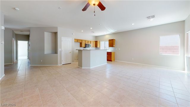 3591 Driving Range Street, Las Vegas, NV 89122