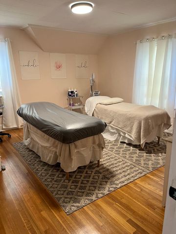 273 W Main St, Norton, MA 02766