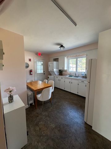 273 W Main St, Norton, MA 02766
