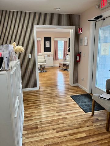 273 W Main St, Norton, MA 02766