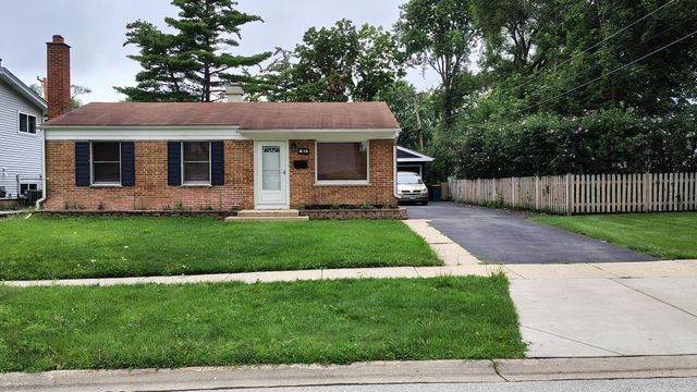 390 E Diane Drive, Buffalo Grove, IL 60089