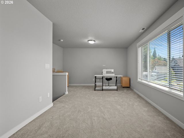 265 Ne 36TH Ct, Hillsboro, OR 97124