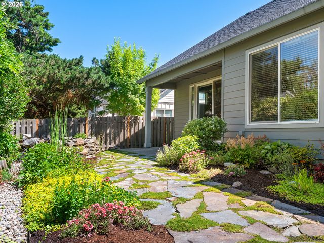 265 Ne 36TH Ct, Hillsboro, OR 97124