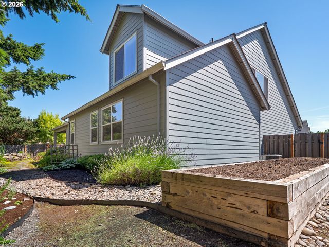 265 Ne 36TH Ct, Hillsboro, OR 97124
