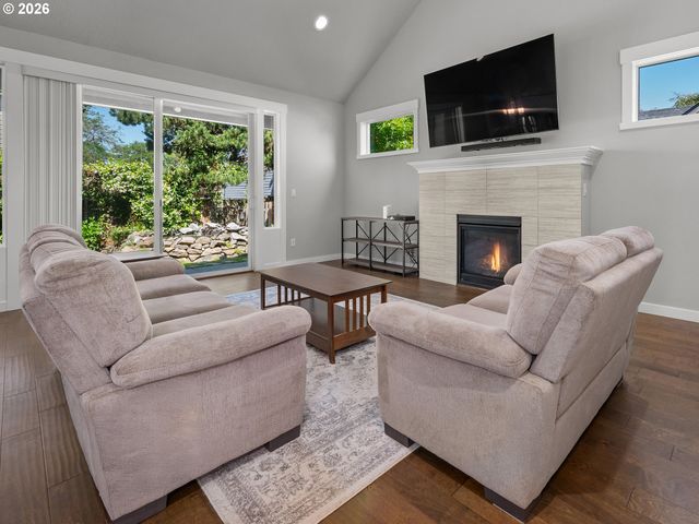 265 Ne 36TH Ct, Hillsboro, OR 97124