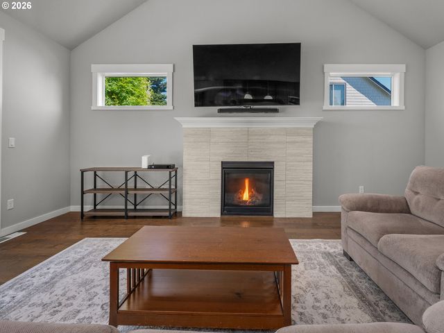 265 Ne 36TH Ct, Hillsboro, OR 97124
