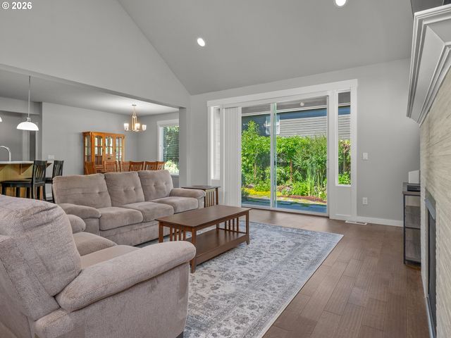 265 Ne 36TH Ct, Hillsboro, OR 97124