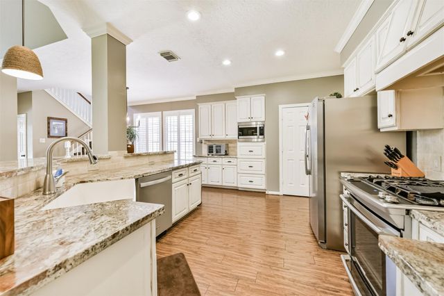 3215 Arbor Mill Court, Houston, TX 77059