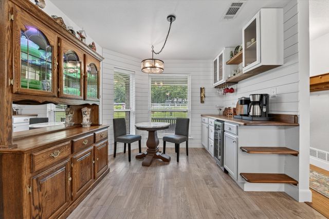951 Ridgewood Circle, Bartonville, TX 76226