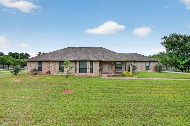 951 Ridgewood Circle, Bartonville, TX 76226