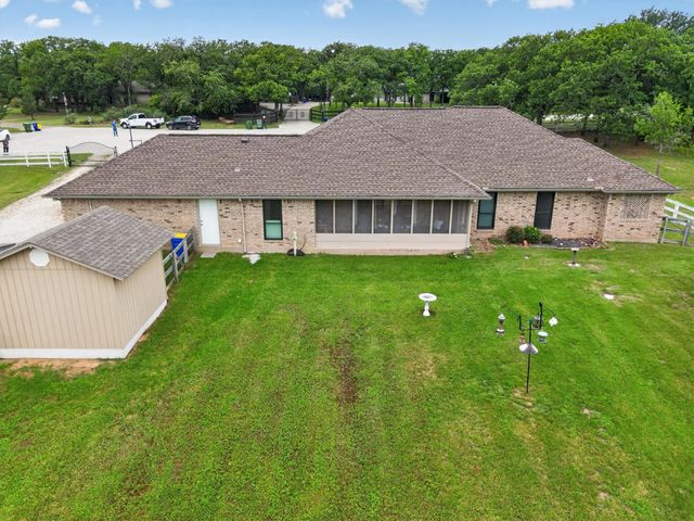 951 Ridgewood Circle, Bartonville, TX 76226