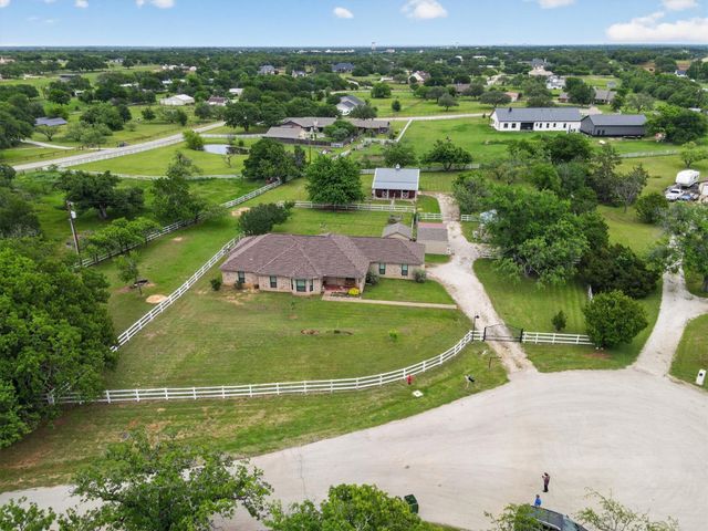 951 Ridgewood Circle, Bartonville, TX 76226