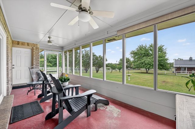 951 Ridgewood Circle, Bartonville, TX 76226