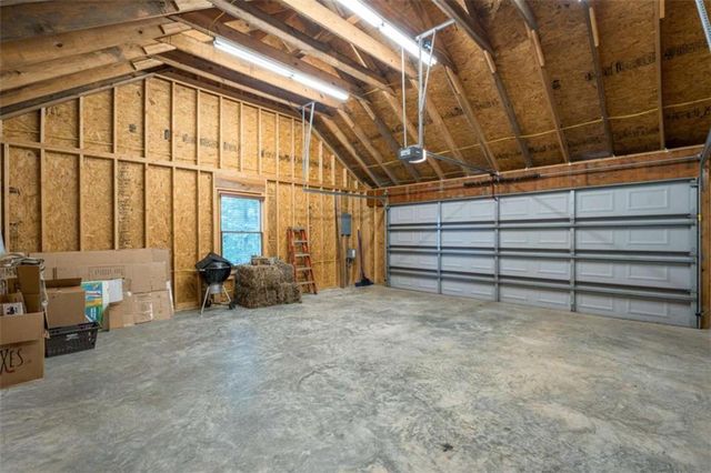 31 High Cliff Road, Jasper, GA 30143